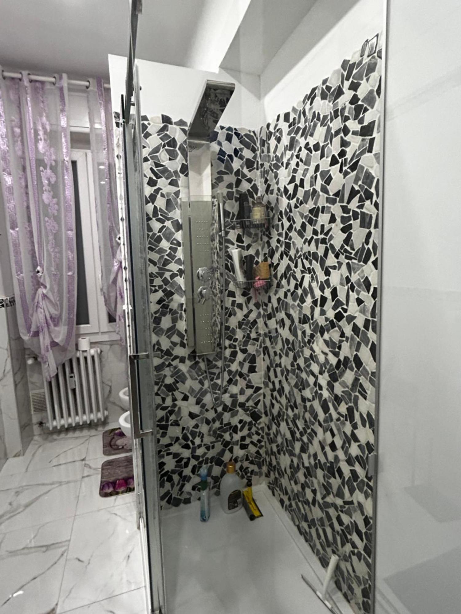 El Cuarto De Tula Apartment Genoa Luaran gambar